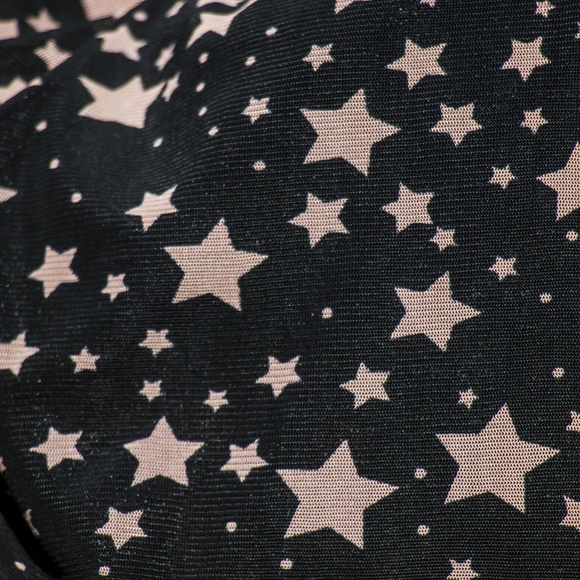 Asymmetrical peplum top w/ stars - Picture 4 of 5